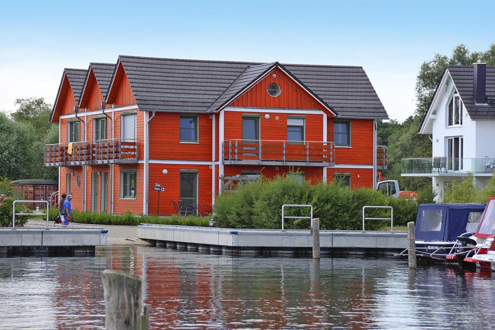 Ferienwohnung Im Appartementhaus Am Leuchtturm, Plau Am See Exterior photo